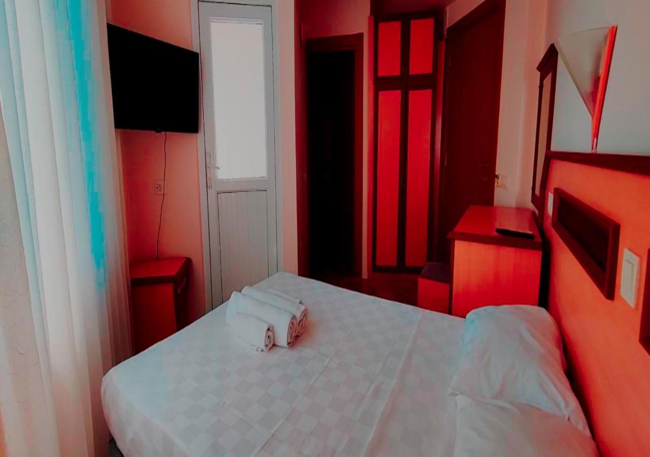 Side Oezguerhan Hotel Zewnętrze zdjęcie